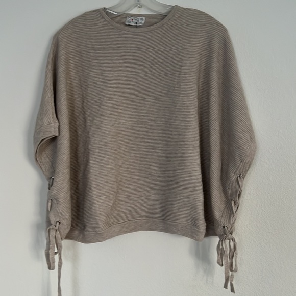 Poof Apparel Ponchos M - Picture 9 of 14
